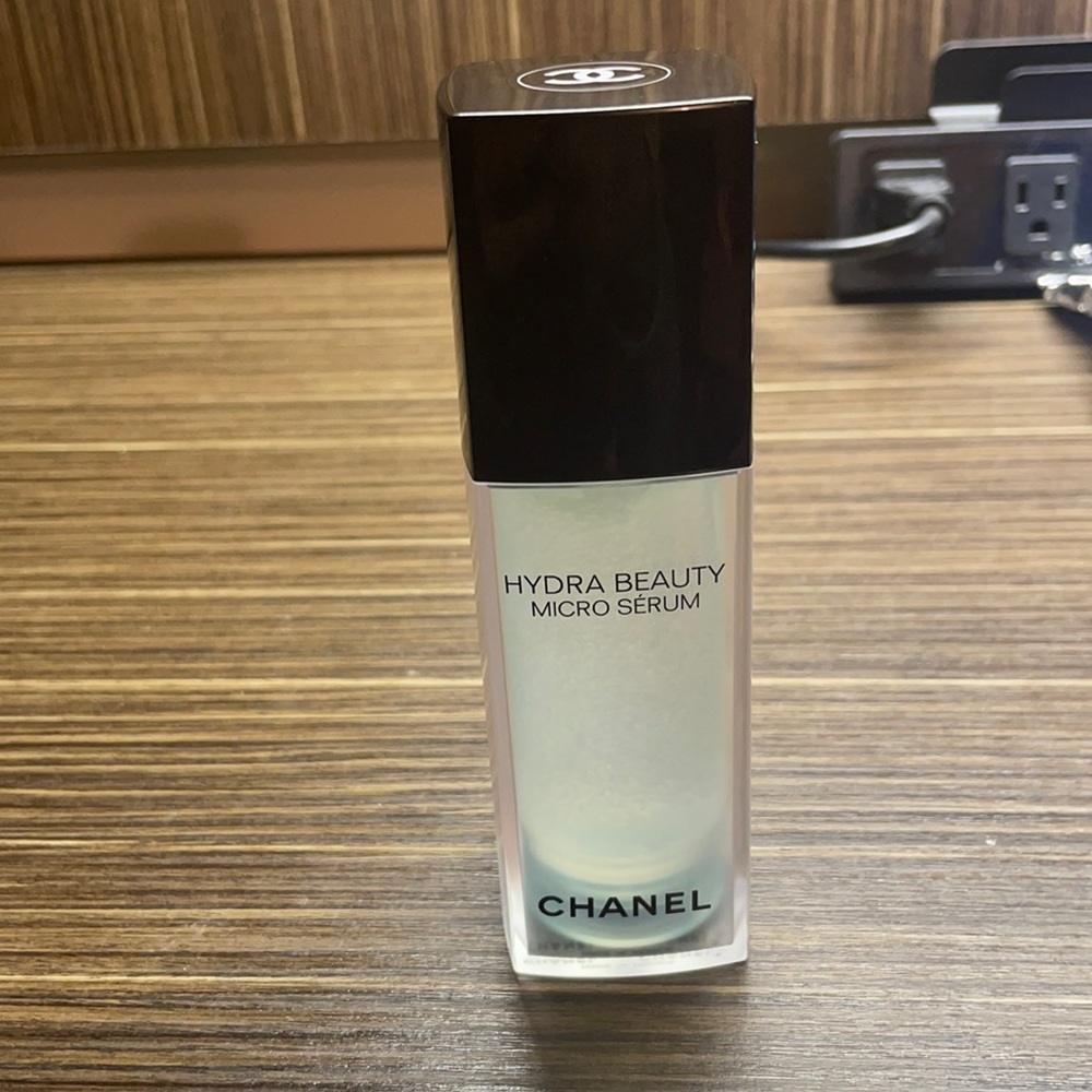 Brand new Chanel hydra beauty micro serum 50ml